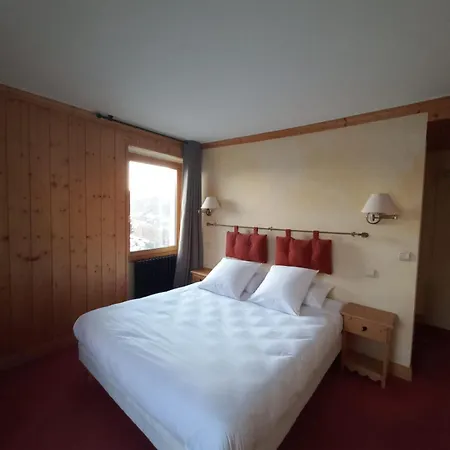 Hotel Le Mont Bisanne 3*